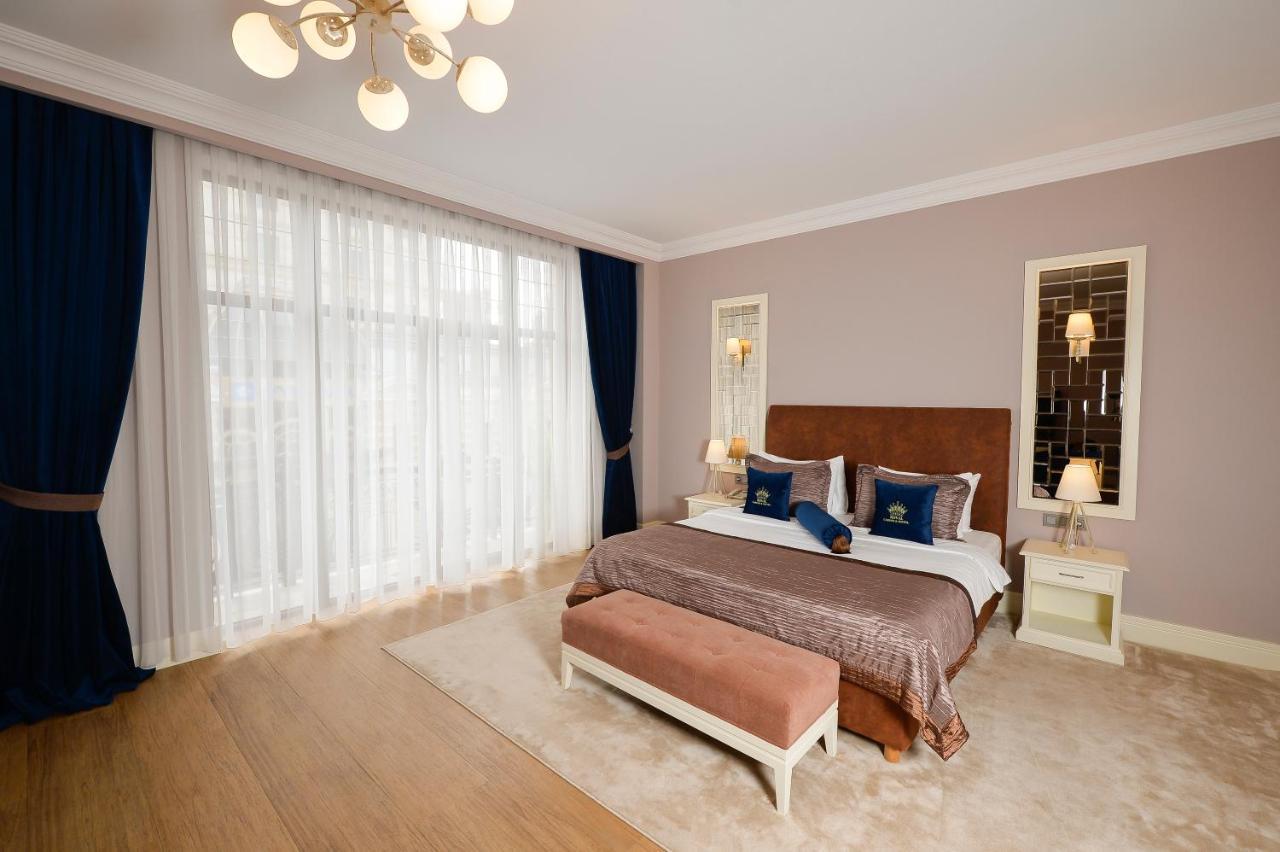 Royal Casino & Hotel Батуми Экстерьер фото